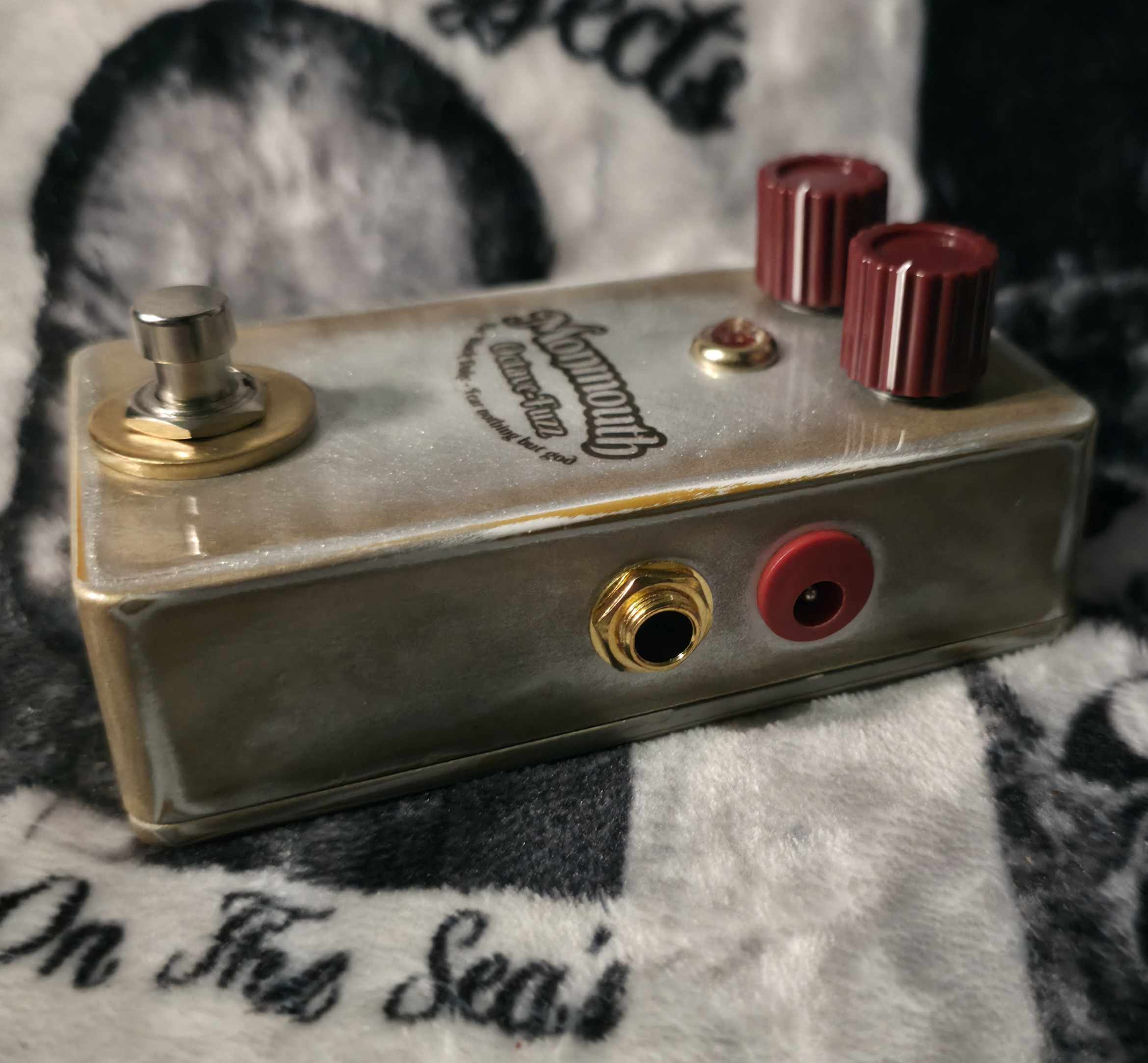 Monmouth Octave Fuzz
Mullard OCP71 Germanium Octave Fuzz - Image 2