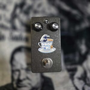 Hand Wired Silicon Fuzz
BC108 and BC108C Transistors