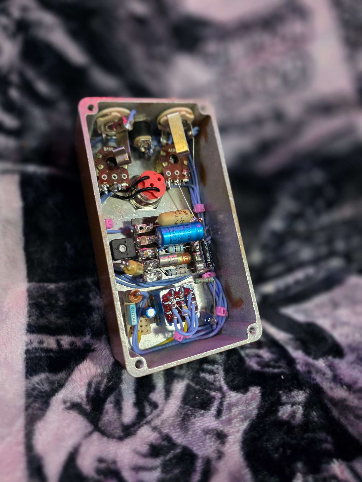 The FAT Rangemaster
Military Spec NKT Germanium Treble Booster - Image 9