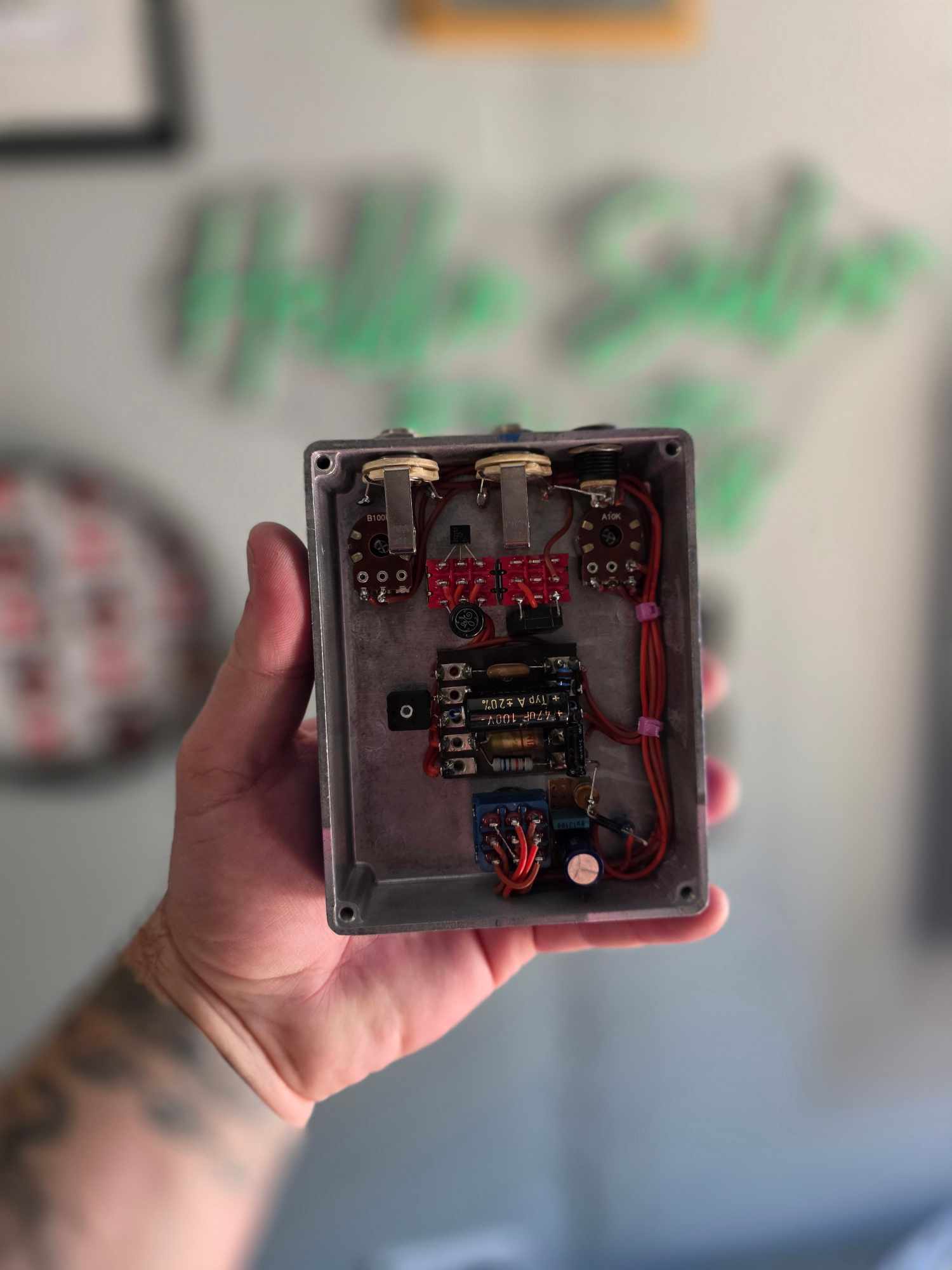 Hello Sailor Compass Rangemaster
Hand Wired Silicon & 1965 General Electric Germanium Treble Booster - Image 2