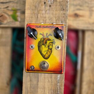 Hello Sailor Heart Rangemaster
Hand Wired NKT216U Germanium & Texas Instruments BC213C Silicon Treble Booster