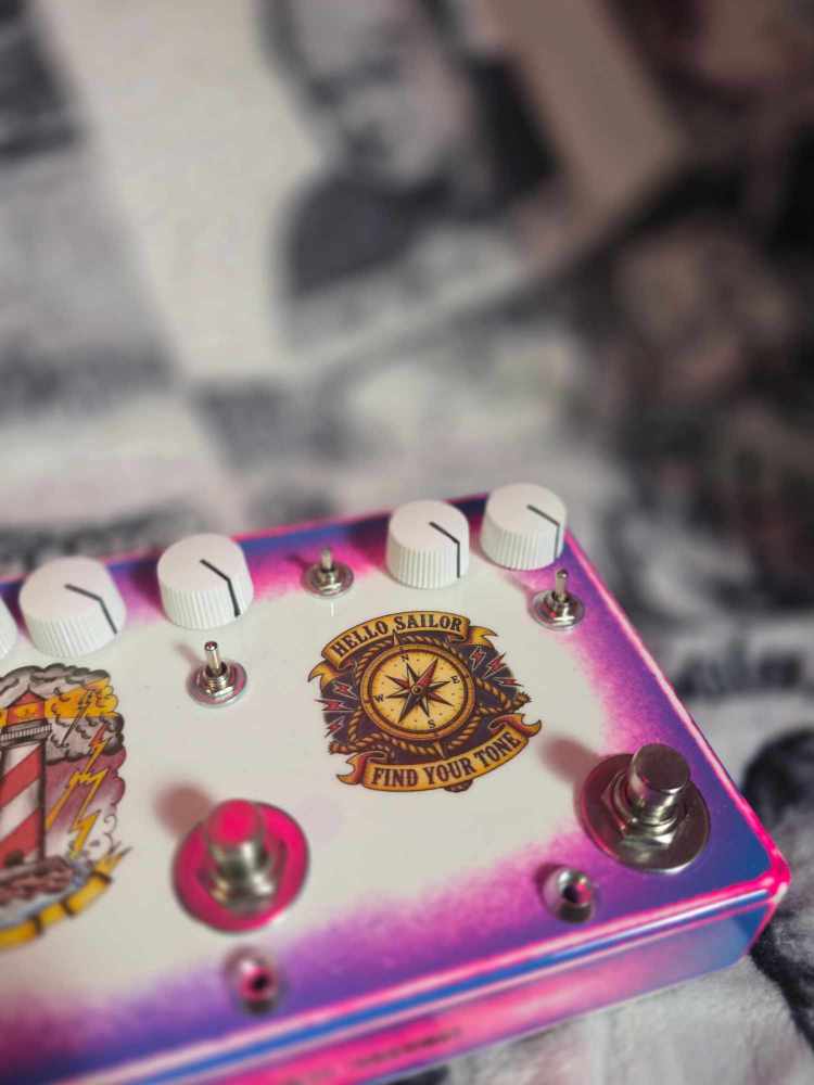 Lighthouse Multi Effects Pedal | Three Independent Gain Stages With Dedicated Effects Loops - Image 9