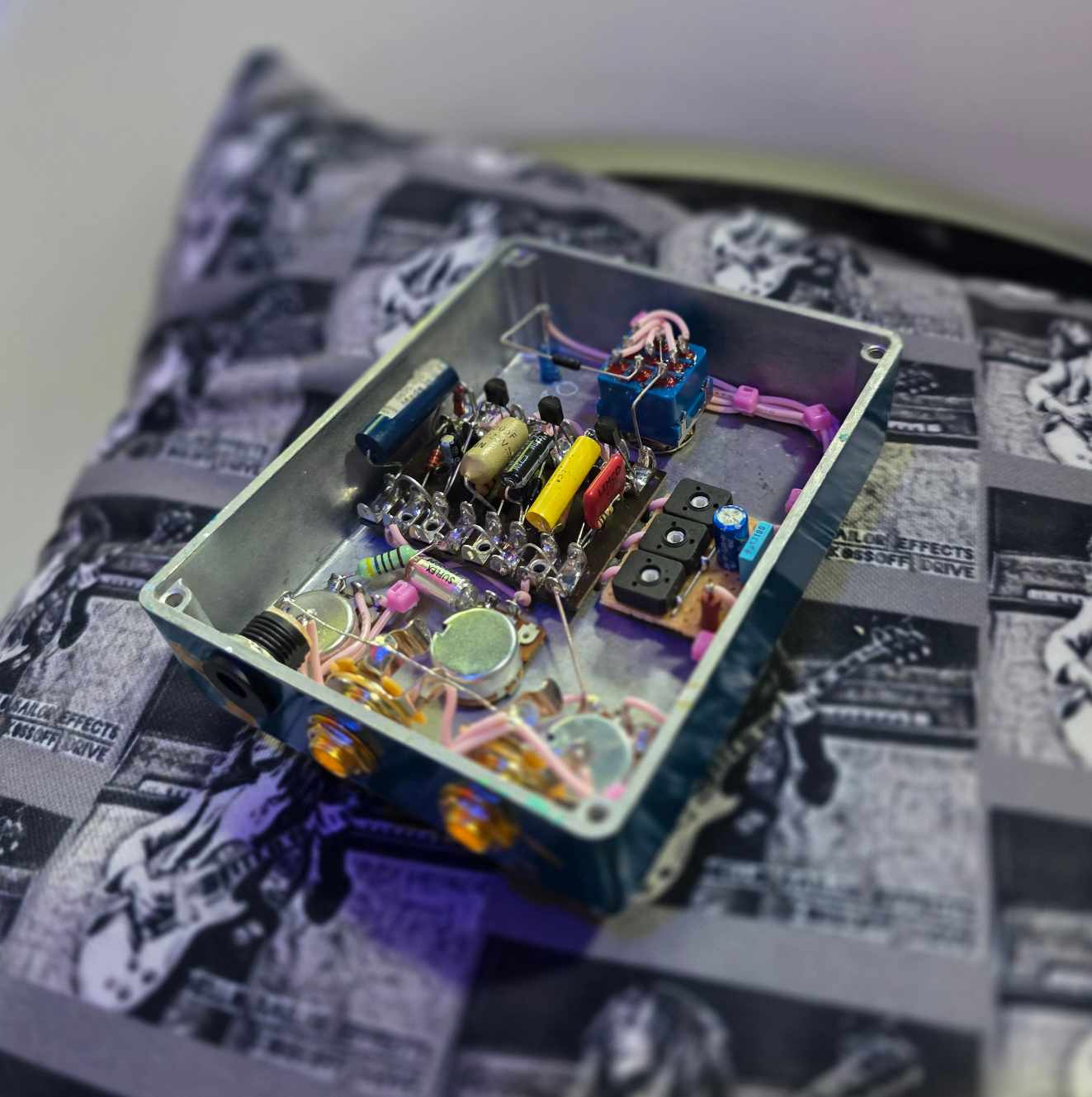 Kossoff Drive | Hand Wired Paul Kossoff Inspired Overdrive | Aged Atomic Teal and 24 Carat Gold Leaf - Image 12