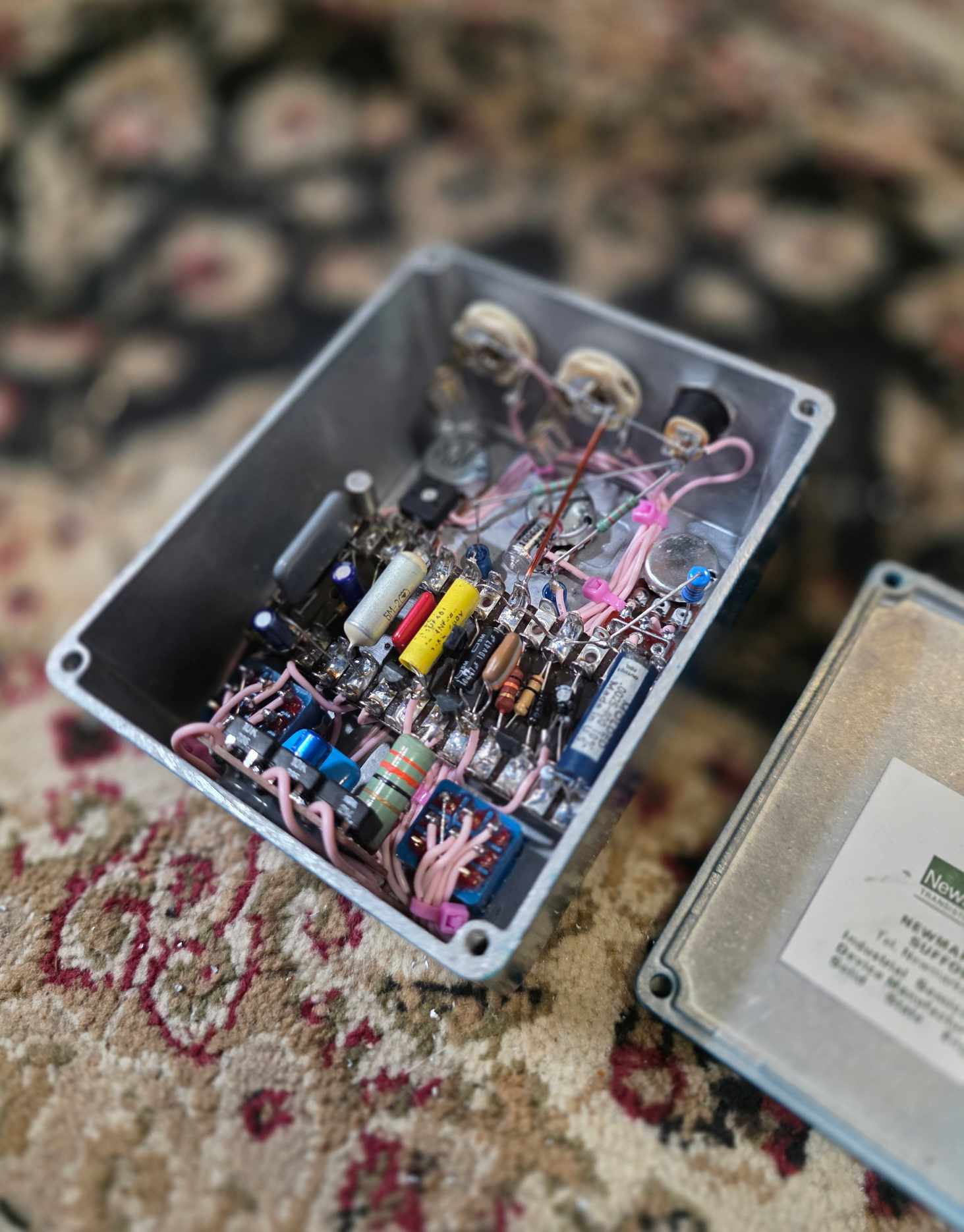 FreeRange | Hand Wired Rangemaster and KOSSOFF Drive | Atomic Teal Nitrocellulose - Image 13