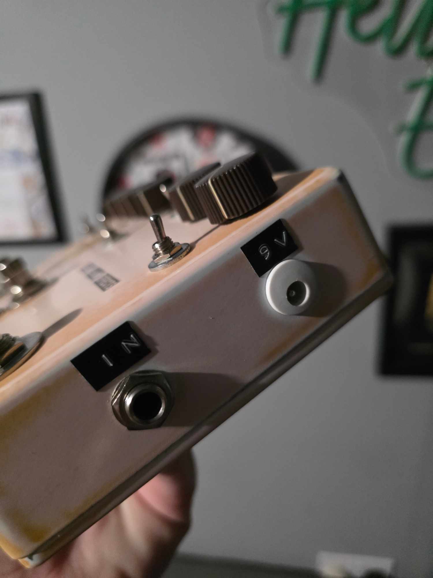 Shell Pink Three in One Pedal with Abbey Road Fuzz, Rangemaster, Kossoff Drive and Three Independent Effects Loops - Image 7